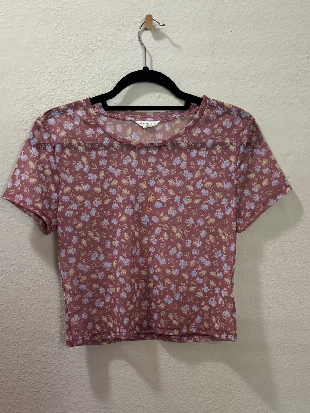 Aeropostale Pink Floral Sheer Mesh Crop Top Size Large